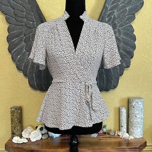 Monteau Cute Spotted Top